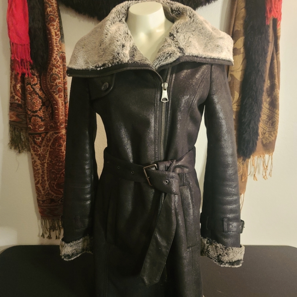 Marc Jacob's Faux fur long coat 😍